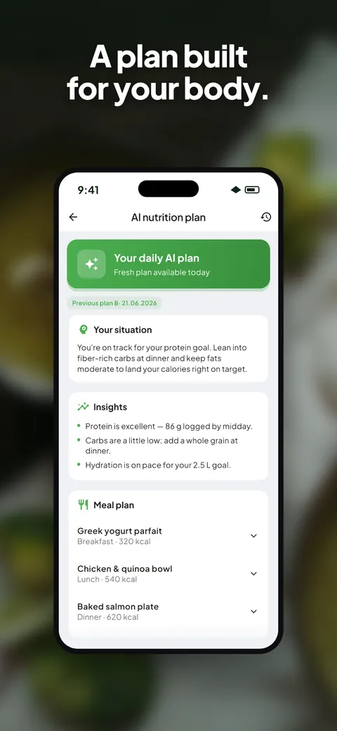 Wellix app analyzing a photo of a salad on iPhone — 5/10